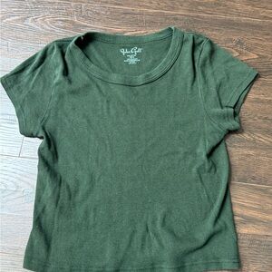 john galt/ brandy melville/ pacsun Green baby tee shirt